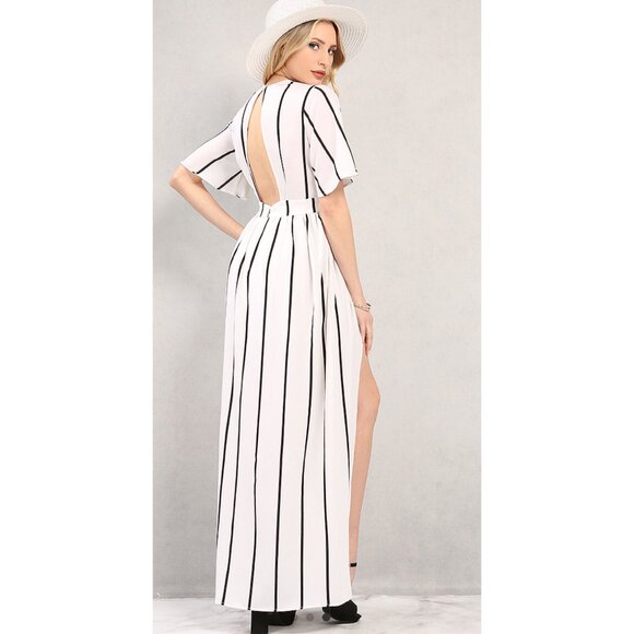 Crystal Doll Women Plunging V Neckline Stripe Maxi Romper Size 3 (juniors) - Picture 2 of 12